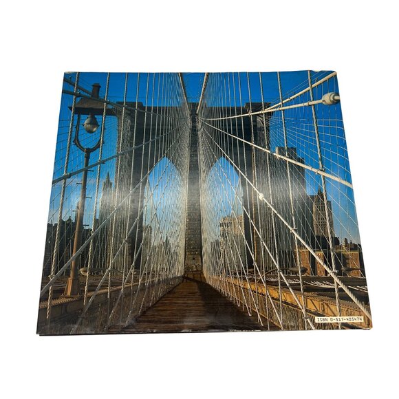 New York: City of Many Dreams by Bill Harris – 1983 Coffee-Table Book Hardcover - Picture 2 of 10